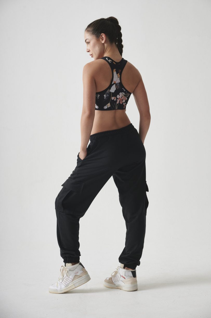 PANTALON CARGO UNISEX BLACK - Imagen 4